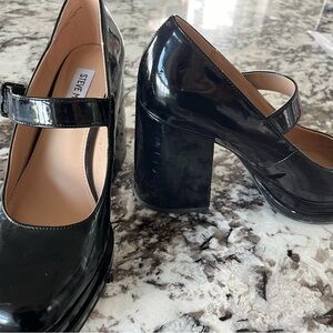 Chunky Mary Jane platform heels